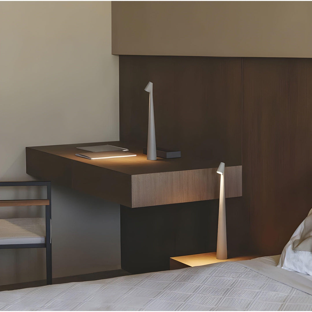 Nordycka Minimalistyczna Bezprzewodowa Lampa Stołowa LED