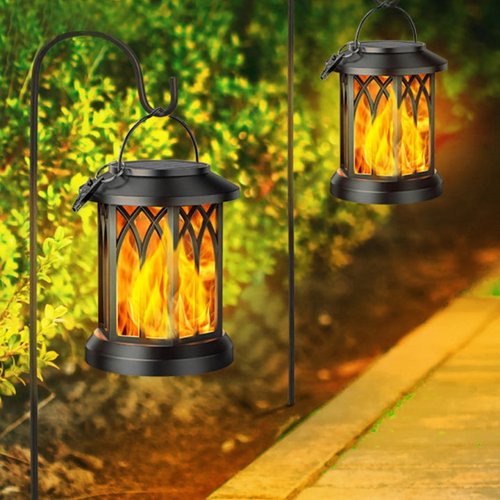 FlameGlow™ - Wisząca Lampa Słoneczna z Efektem Płomienia (2-pak)