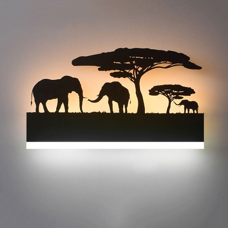 Lampa ścienna o wszechstronnym designie