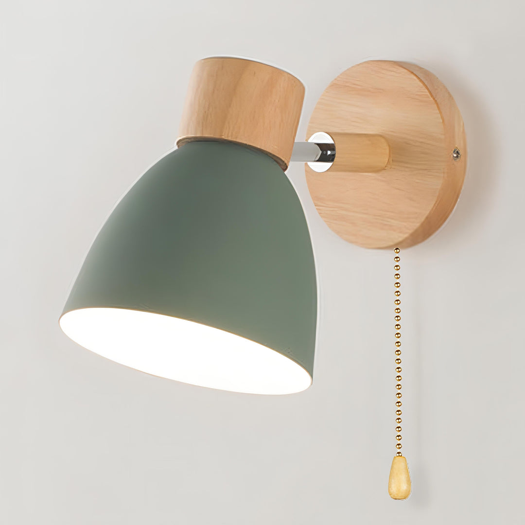 Nordycka nowoczesna wisząca lampa ścienna z włącznikiem wykonana z drewna