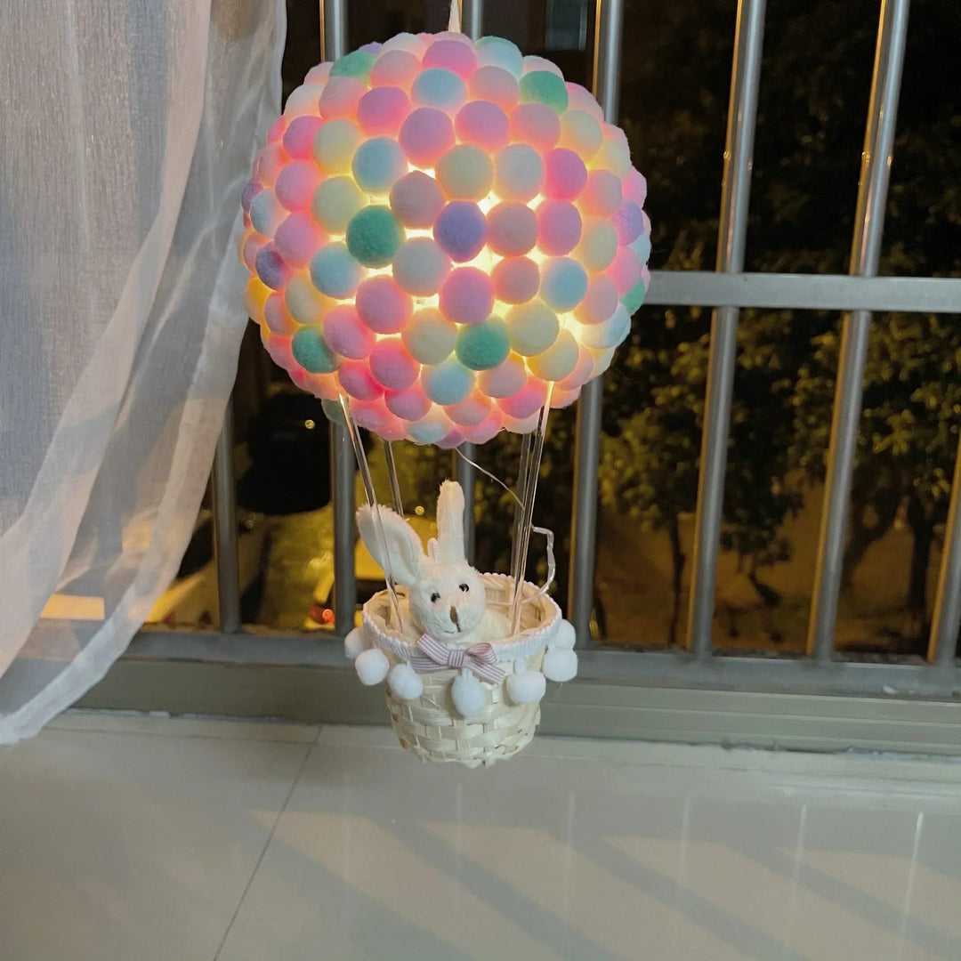 DIY Lampa Nocna w Kształcie Balonu z Latającymi Zwierzętami