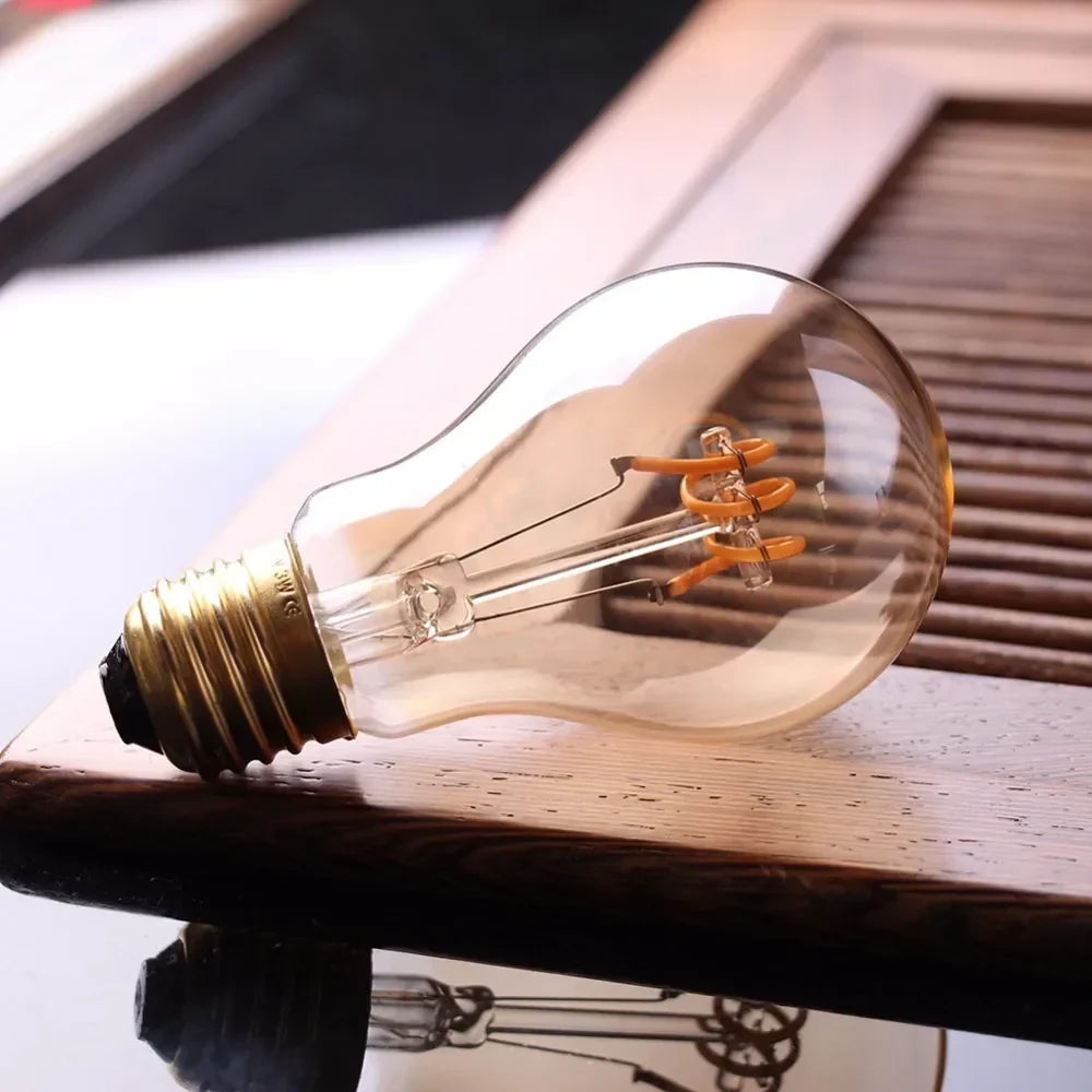 Ściemnialna Vintage Żarówka LED (3W, E27) - Złoty Spiralny Włókno do Żyrandoli i Oświetlenia Dekoracyjnego
