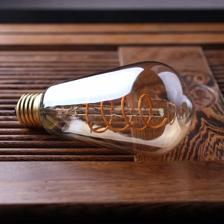 Ściemnialna Vintage Żarówka LED (3W, E27) - Złoty Spiralny Włókno do Żyrandoli i Oświetlenia Dekoracyjnego
