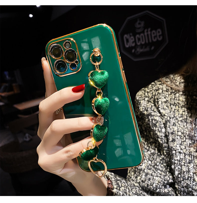 Etui iPhone w Kształcie Serca z Cennych Metali