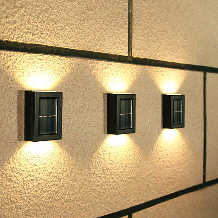 Lampa ścienna na taras zasilana energią słoneczną