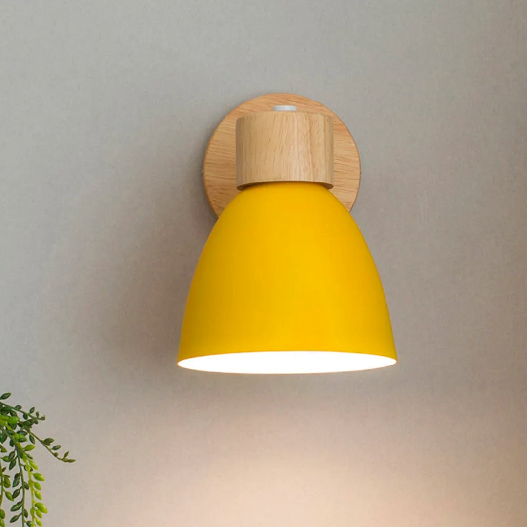 Drewniana Lampa Ścienna