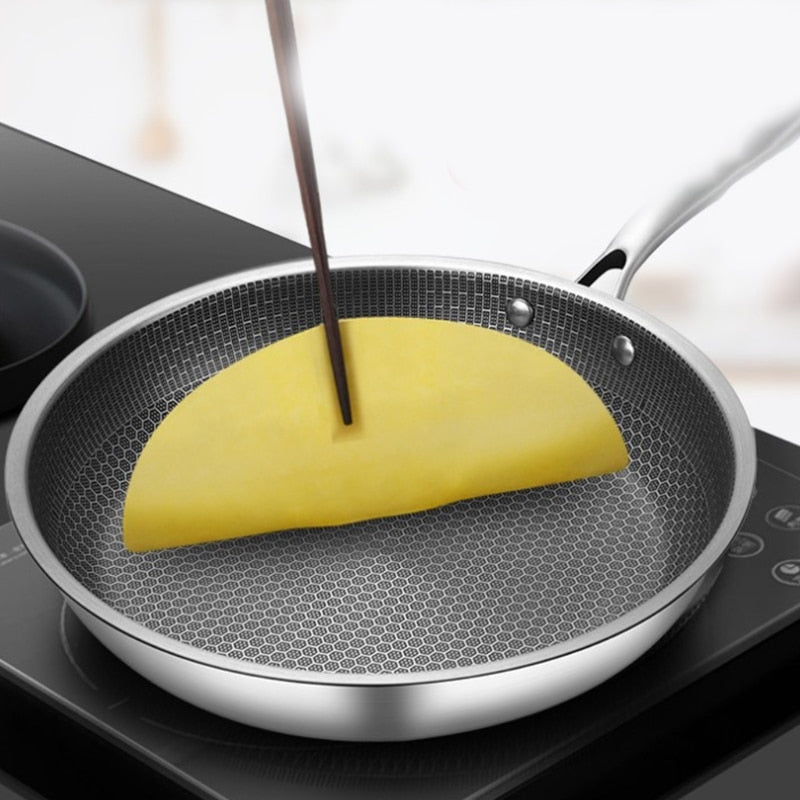 KitchenPro | Patelnia ze stali nierdzewnej z powłoką nieprzywierającą