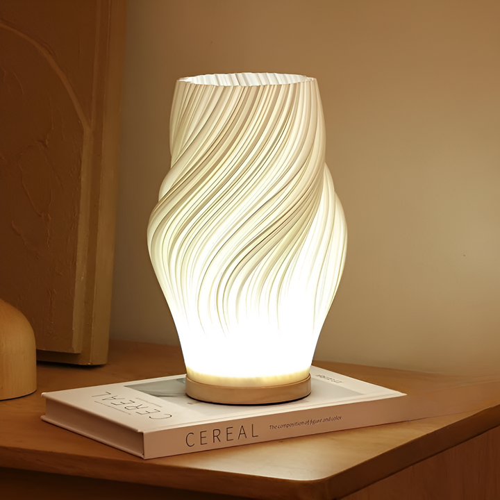 DreamWave - Nowoczesna lampa 3D w kolorze kremowym z elegancką metalową podstawą