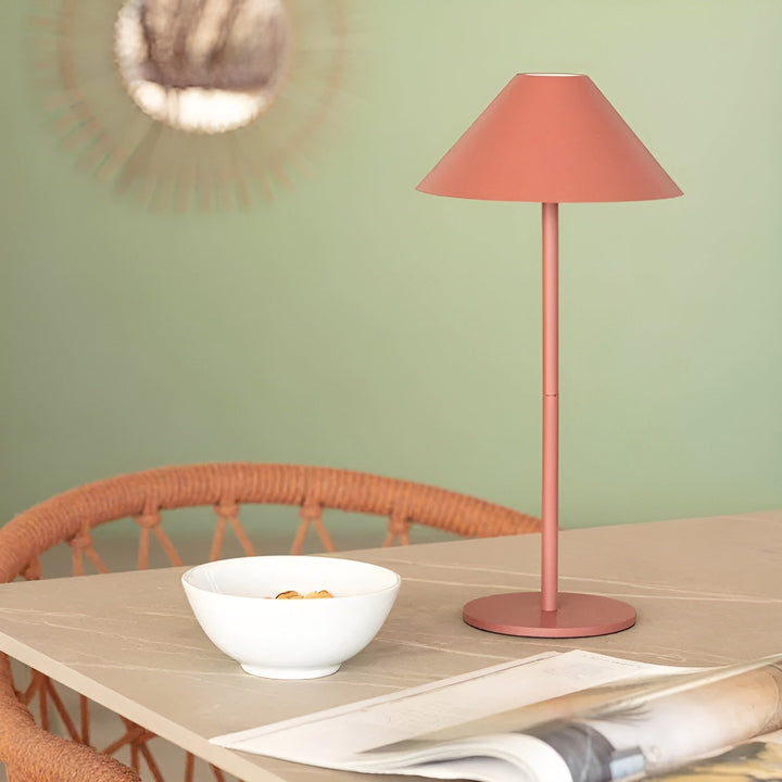 LumiLuxe - Przyciemniana Nordycka Lampa Stołowa LED z Dotykowym Sterowaniem