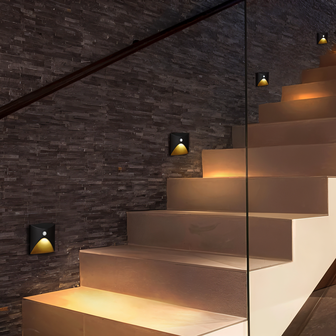 LuminiPath - Wodoodporna Lampa Ścienna IP65 - Lampa Ścienna do Użytku Wewnętrznego i Zewnętrznego - Lampa Ścienna LED z Czujnikiem Ruchu