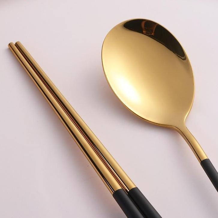 KOREAŃSKIE PALETKI