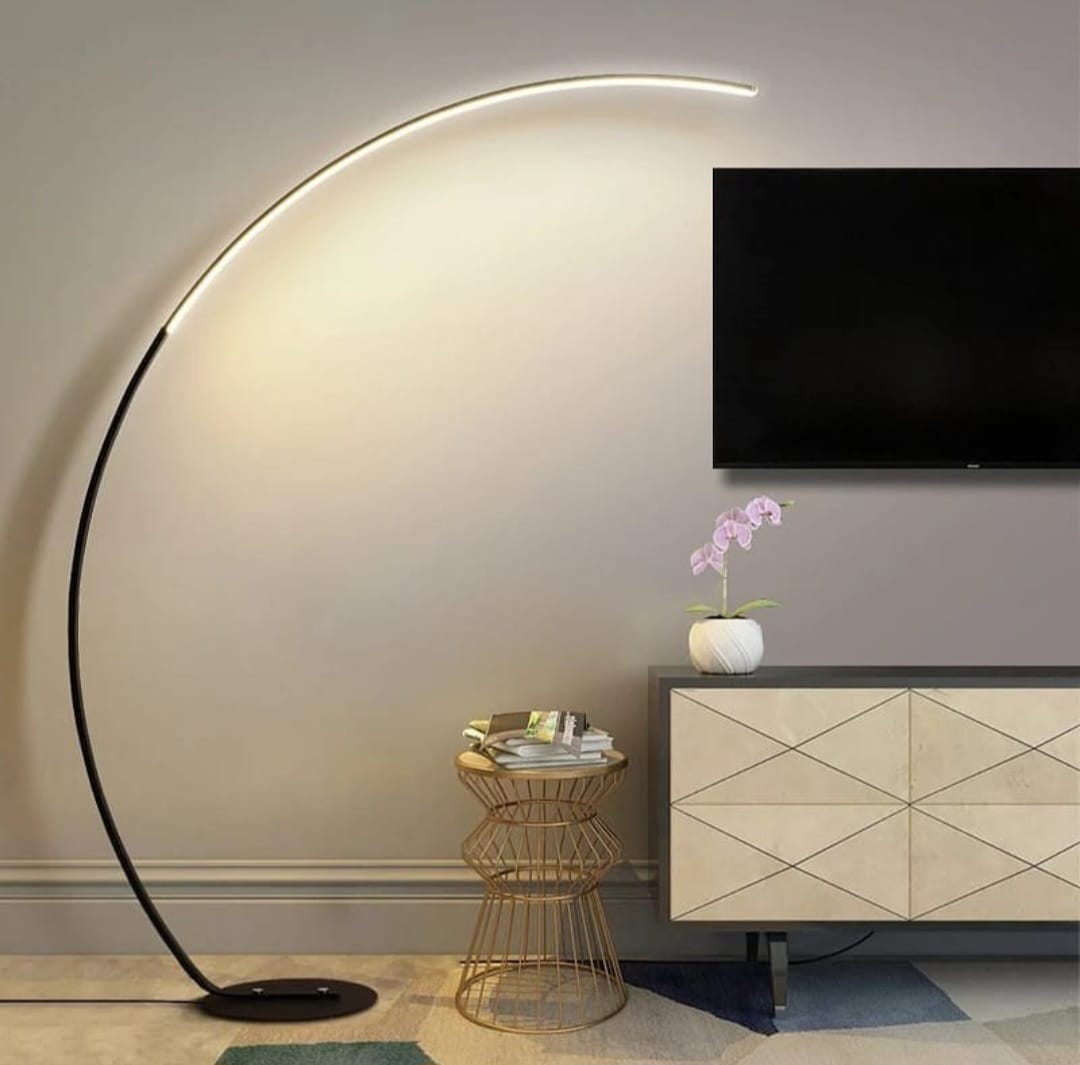 Lampa podłogowa LED