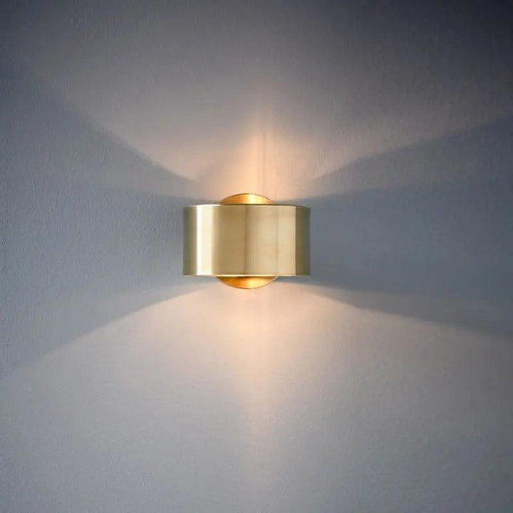 Lampa ścienna - LuxeShine - Nowoczesna i elegancka transformacja wnętrza