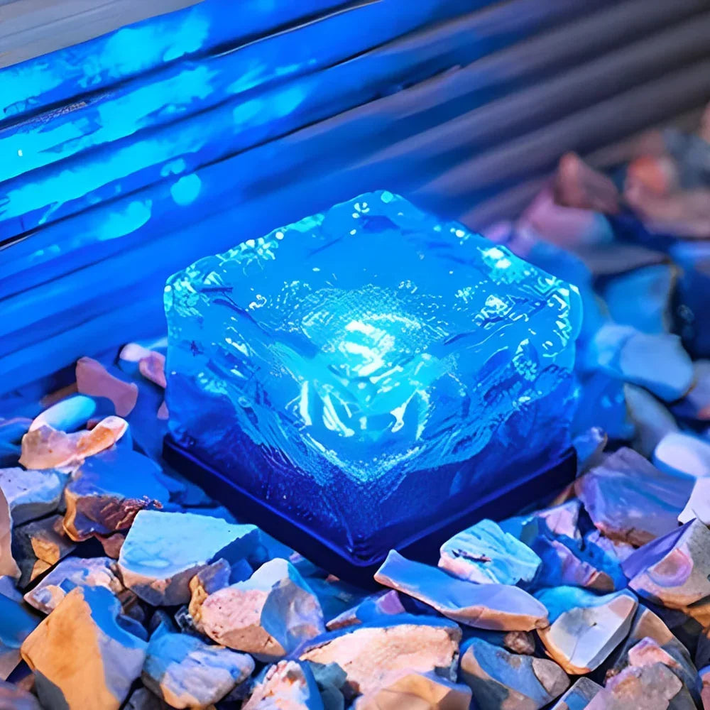 LumiSquare – Solarne Oświetlenie Ogrodowe