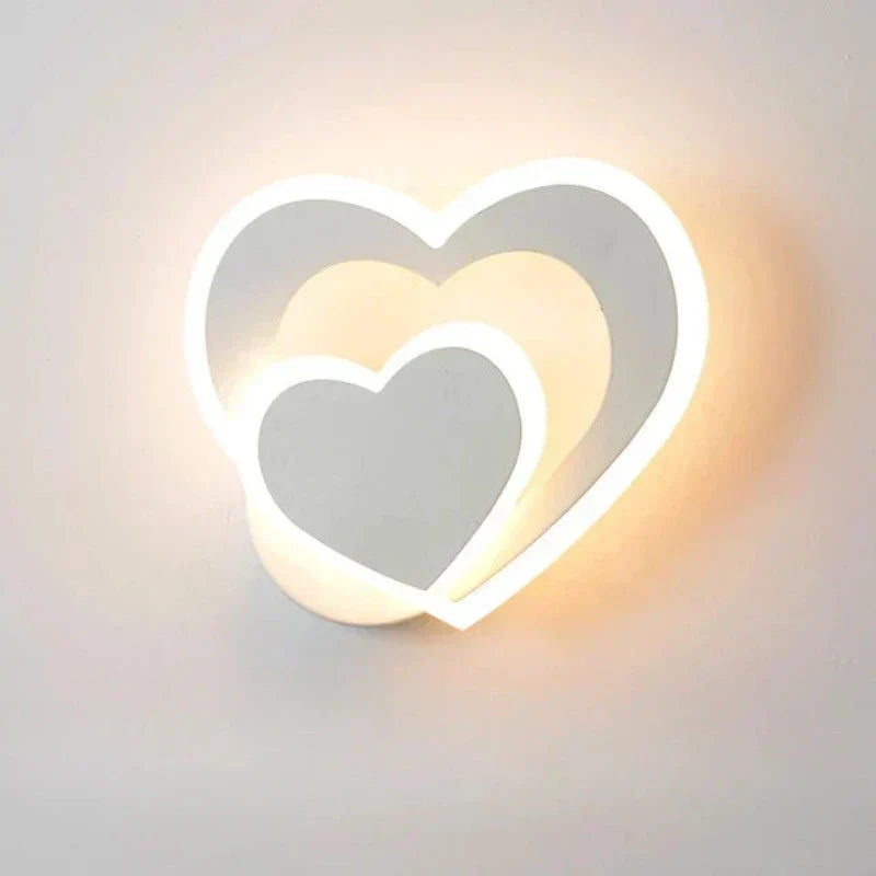 Lampa Ścienna w Kształcie Serca | Romantyczny Design | Łatwa Instalacja - AtmosLove