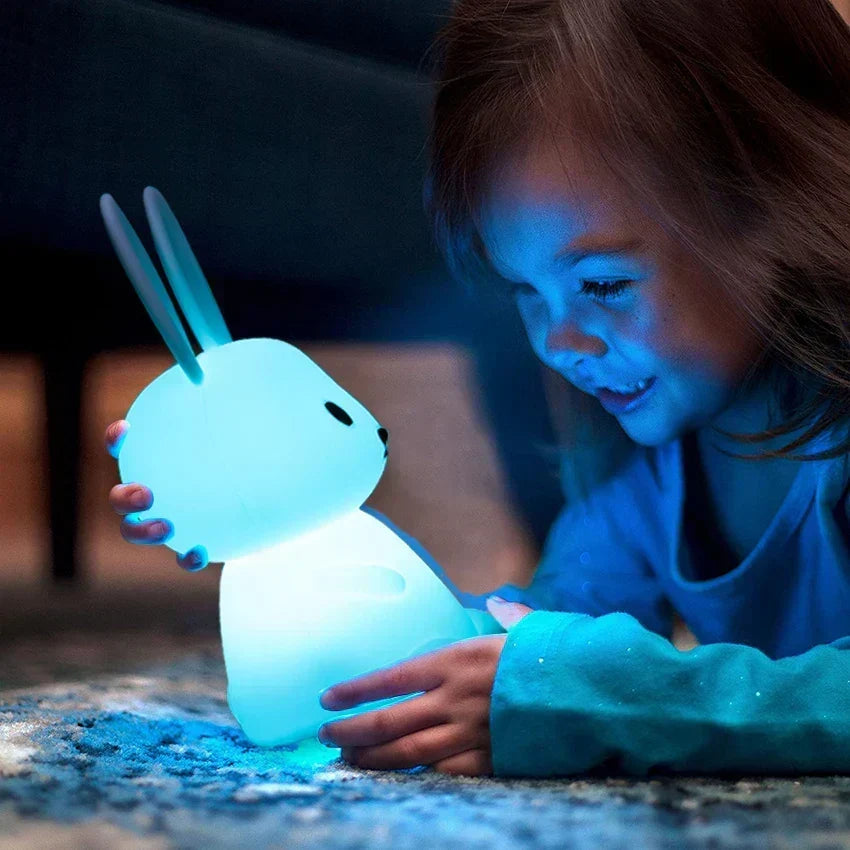 Lampka nocna LED dla dzieci – ściemniana lampka nocna z -designem, ładowana przez USB, z dotykowym sterowaniem |