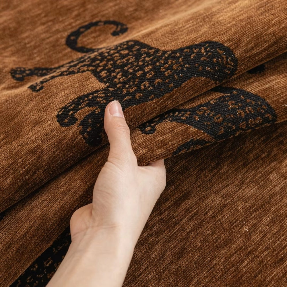 Pokrowiec na kanapę Lion Wavy Non-Slip