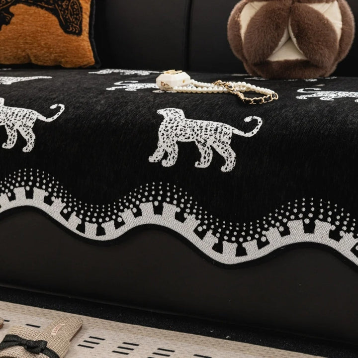 Pokrowiec na kanapę Lion Wavy Non-Slip