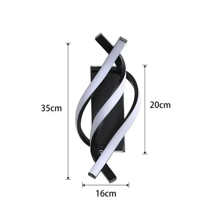 Lampa ścienna w kształcie spirali