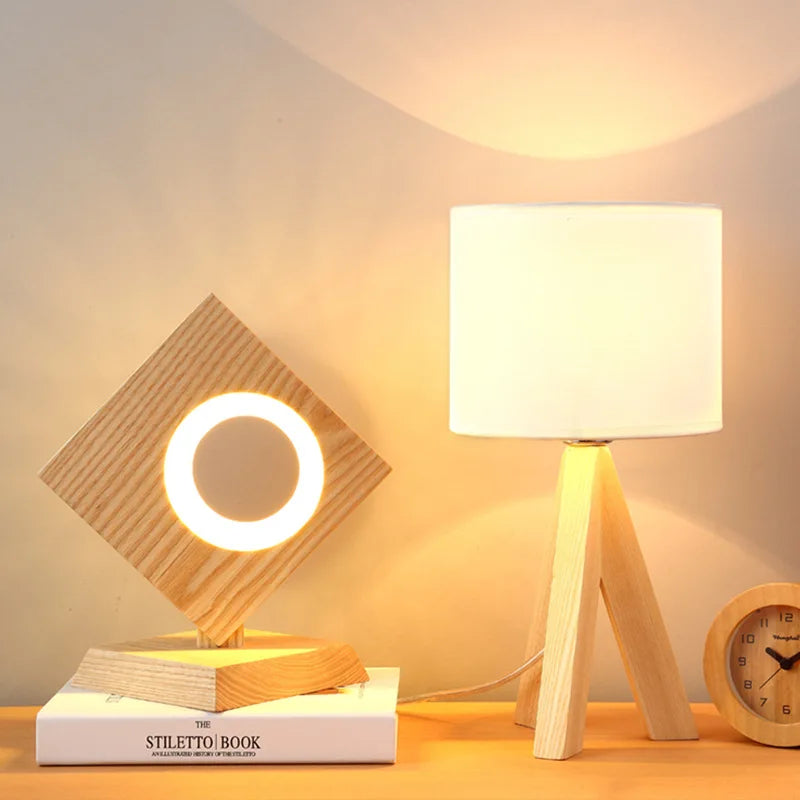 LumiHout – Nowoczesna lampa stołowa z drewna o ciepłej, naturalnej elegancji