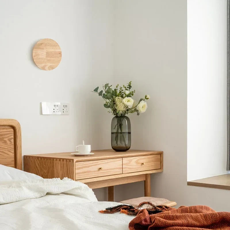 LuxeRadiant – Skandynawska Drewniana Lampa Ścienna