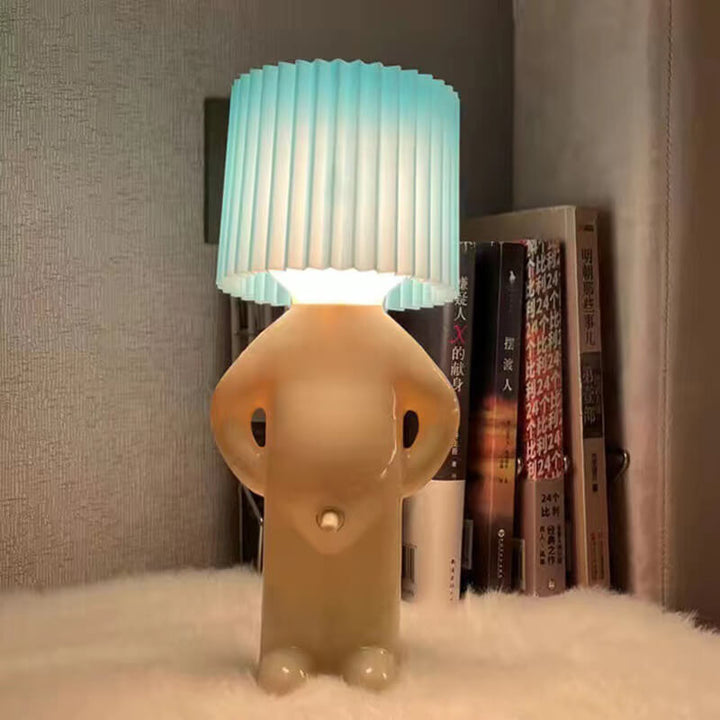 Mniejsza Lampa Stołowa dla Niegrzecznego Chłopca