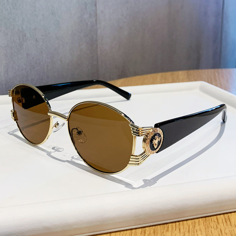 Damskie eleganckie okulary przeciwsłoneczne z luksusową metalową oprawą i lustrzanymi soczewkami