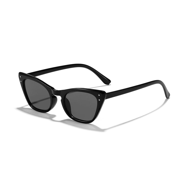 Damskie okulary przeciwsłoneczne Cat-Eye z lustrzanymi soczewkami i stylową oprawą