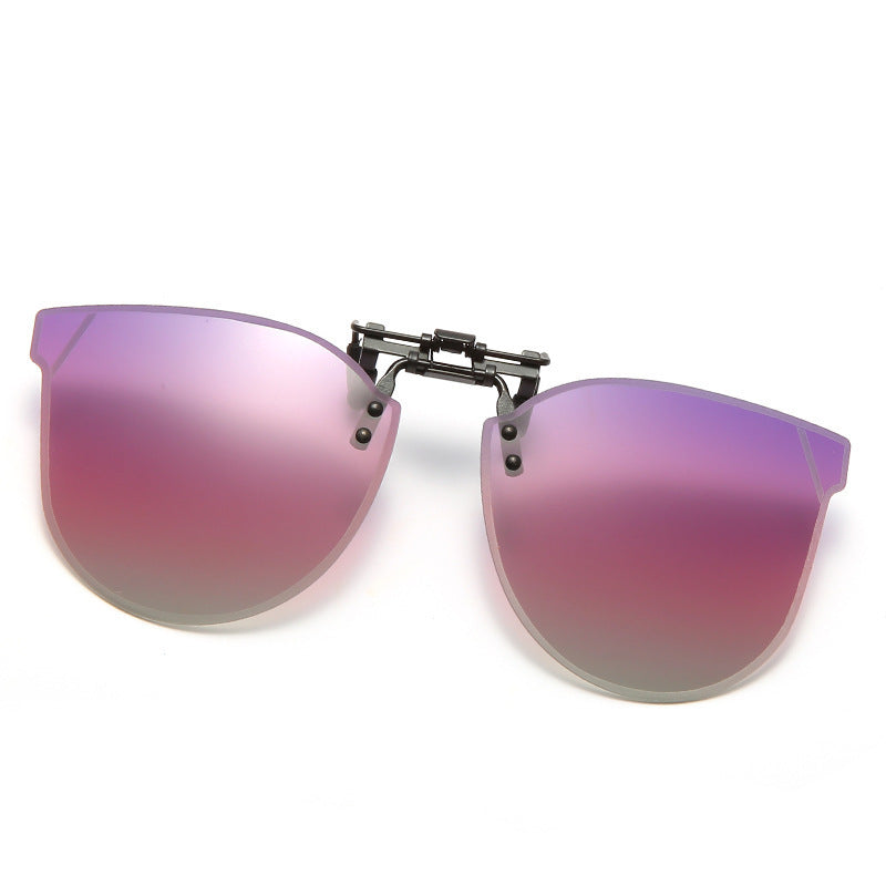 Damskie modne okulary przeciwsłoneczne w futurystycznym designie z lustrzanymi soczewkami