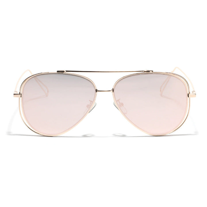 Damskie retro okulary aviator z metalową ramą w kolorze srebrnym i lustrzanymi soczewkami
