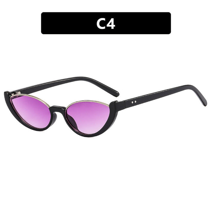 Damskie okulary przeciwsłoneczne w kocim kształcie z lustrzanymi soczewkami i elegancką ramką