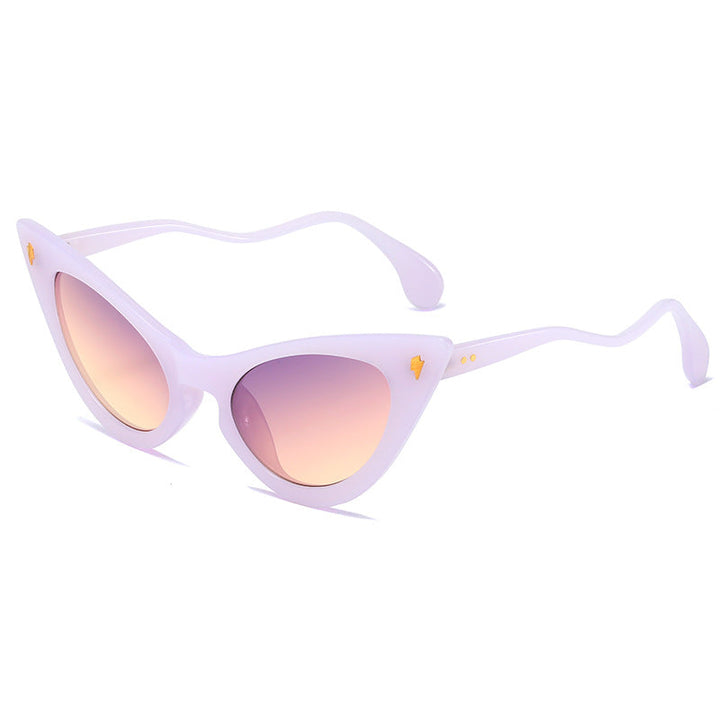 Kobiece Okulary Przeciwsłoneczne w Kształcie Kociego Oka z Lustrzanymi Soczewkami i Eleganckimi Detalami