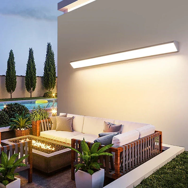 PatioGlow - Wodoodporna Lampa Ścienna LED