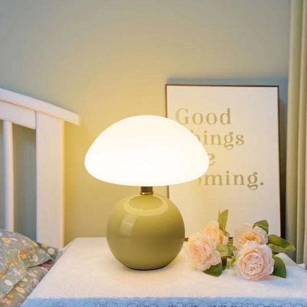 Lampa Grzybowa w Stylu Francuskim