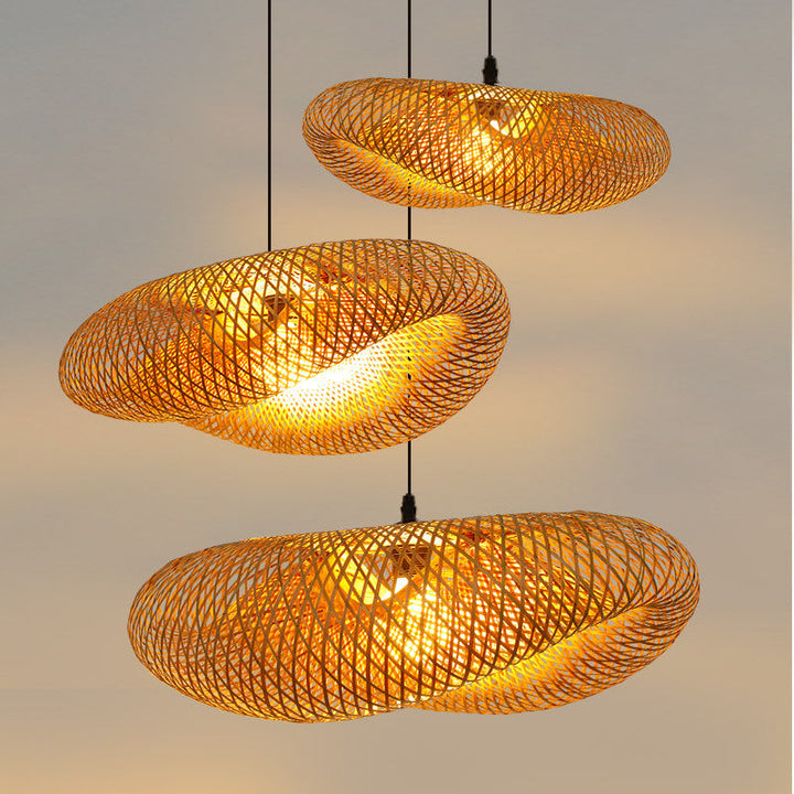 Lampa Wisząca z Wplecionego Rattanu i Bambusa - LED - Światło