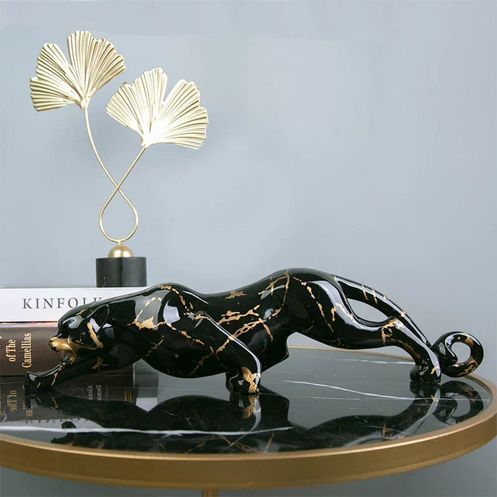 Elegancki Rzeźbiarz Kamienia Jaguar
