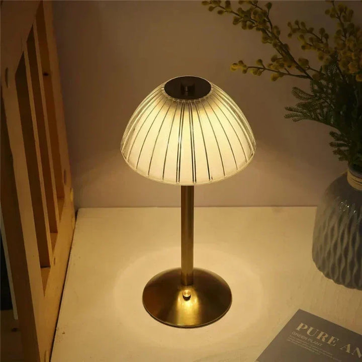 Bezprzewodowa lampa stołowa LED z trzema trybami kolorów i funkcją ściemniania
