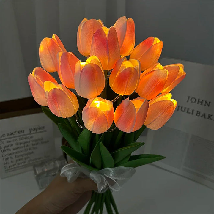 Lampa LED z sztucznym bukietem tulipanów idealna na prezenty lub jako dekoracja domu na przyjęcia weselne