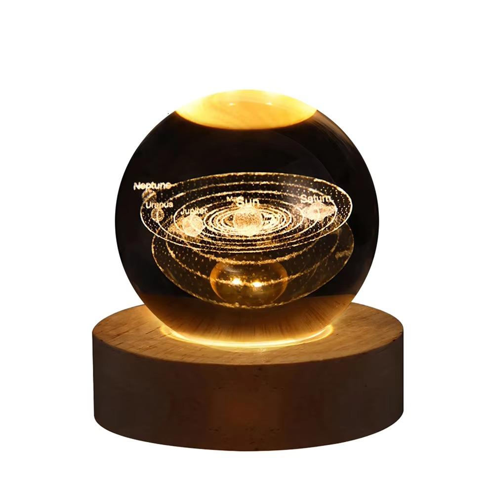 Lampa nocna w kształcie kryształowej kuli RGB o średnicy 2,36 cala z Drogą Mleczną i Księżycem - Dekoracja nocna inspirowana kosmosem