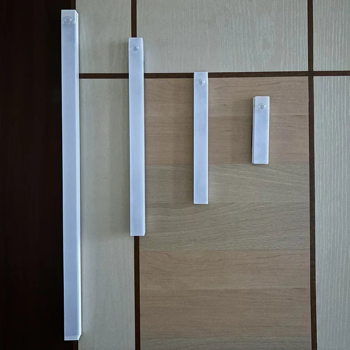 Czujnik ruchu LED lampka nocna lampa bezprzewodowa z ładowaniem USB