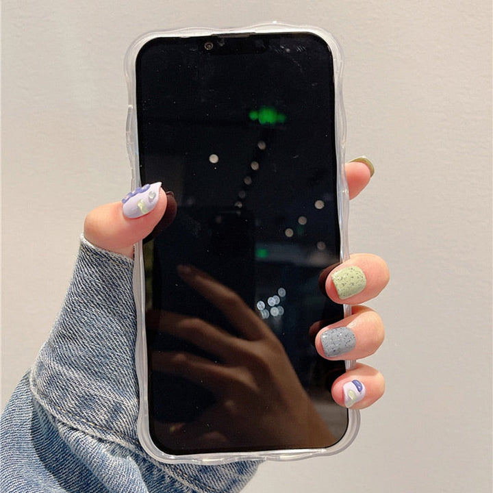 Etui na iPhone z kwiatowym wzorem Blossom Glow