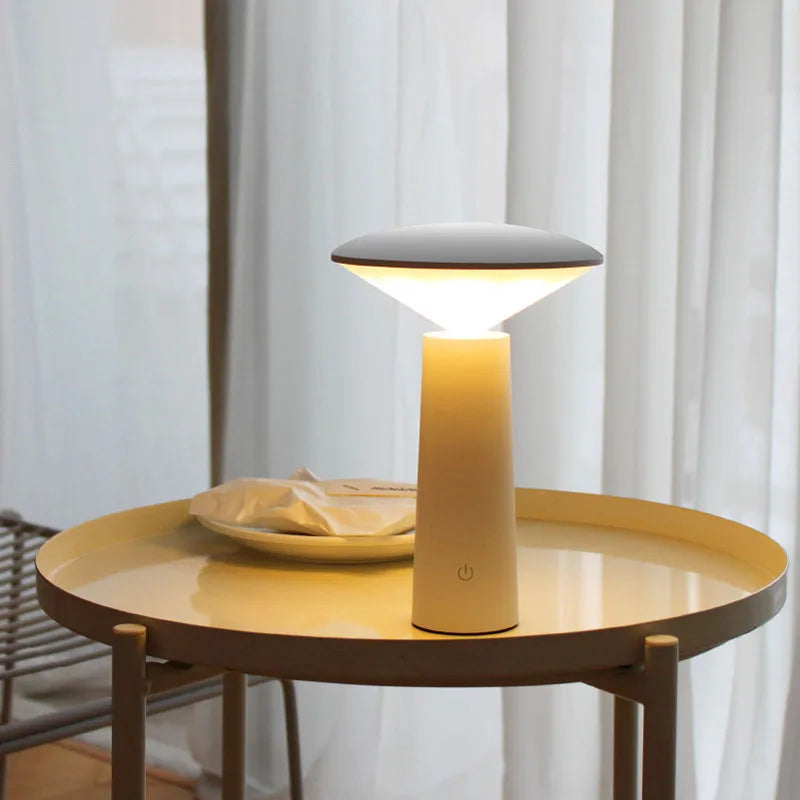 – Nowoczesna Lampa Stołowa z USB