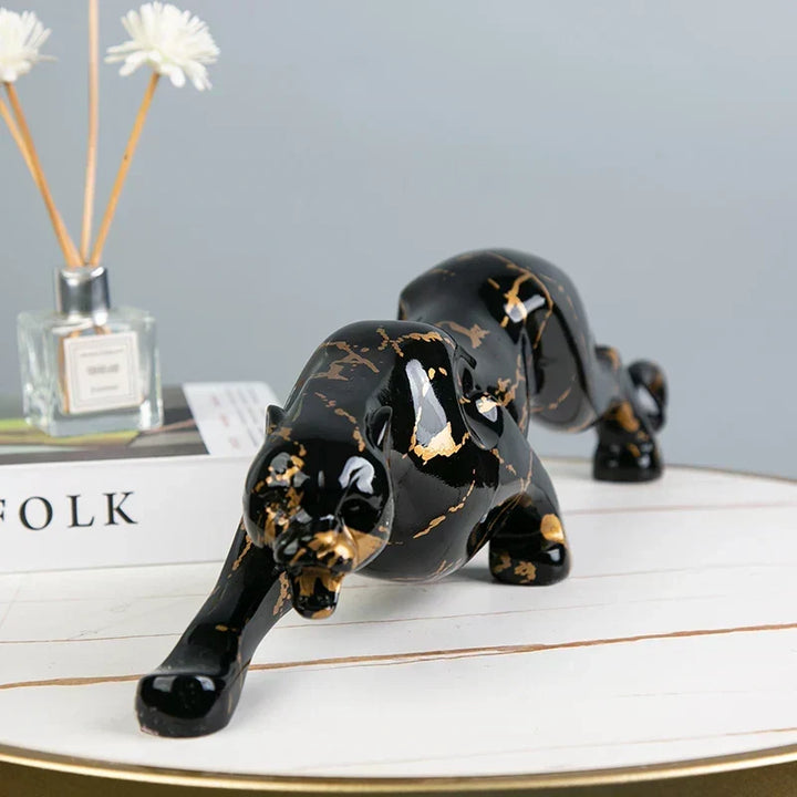 Elegancki Rzeźbiarz Kamienia Jaguar
