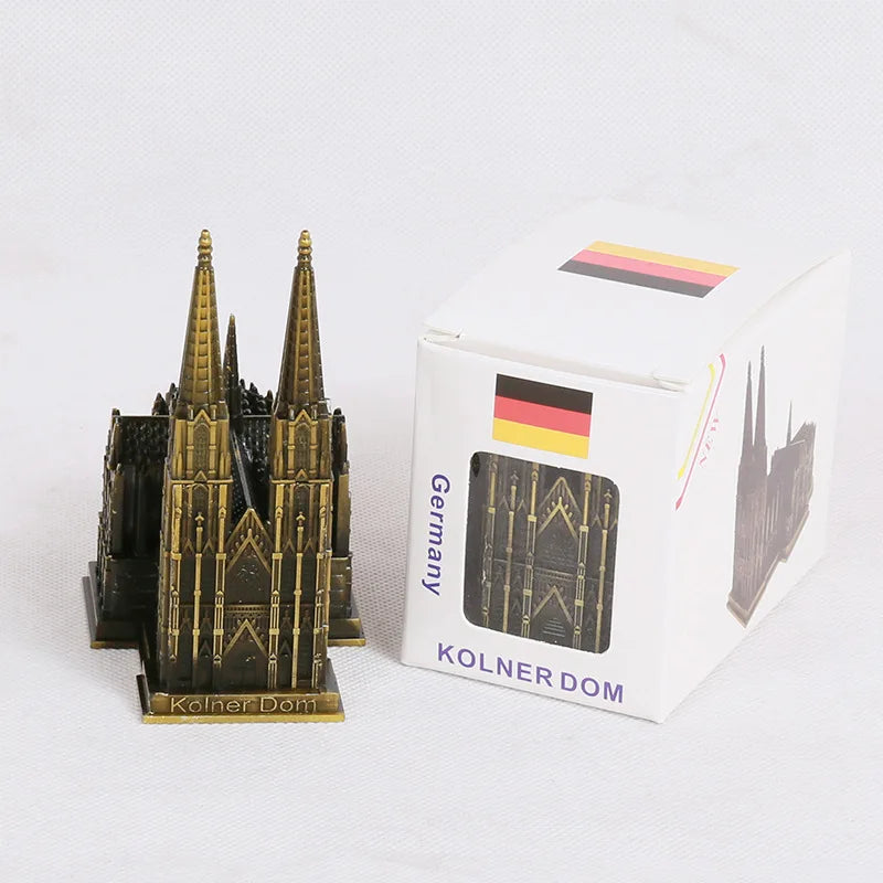 Model Katedry Kolońskiej Metal Antyczny Brąz Niemcy Figurka Budynku Katedry Kolońskiej Światowej Sławy Zabytek Architektury Dekoracja