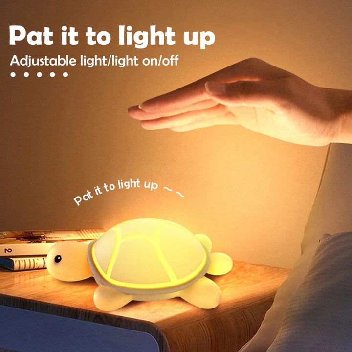 ShellGlow LED Nocna Lampa | Urocza Żółwica | Miękki Silikon | Zmiana Koloru i Ciepłe Światło | Ładowanie USB-C | 10.2 × 15.8 × 6.1 cm