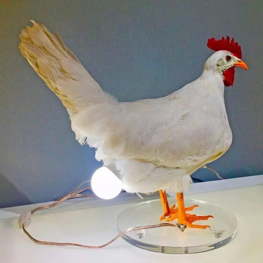 Lampa stołowa w kształcie kurczaka