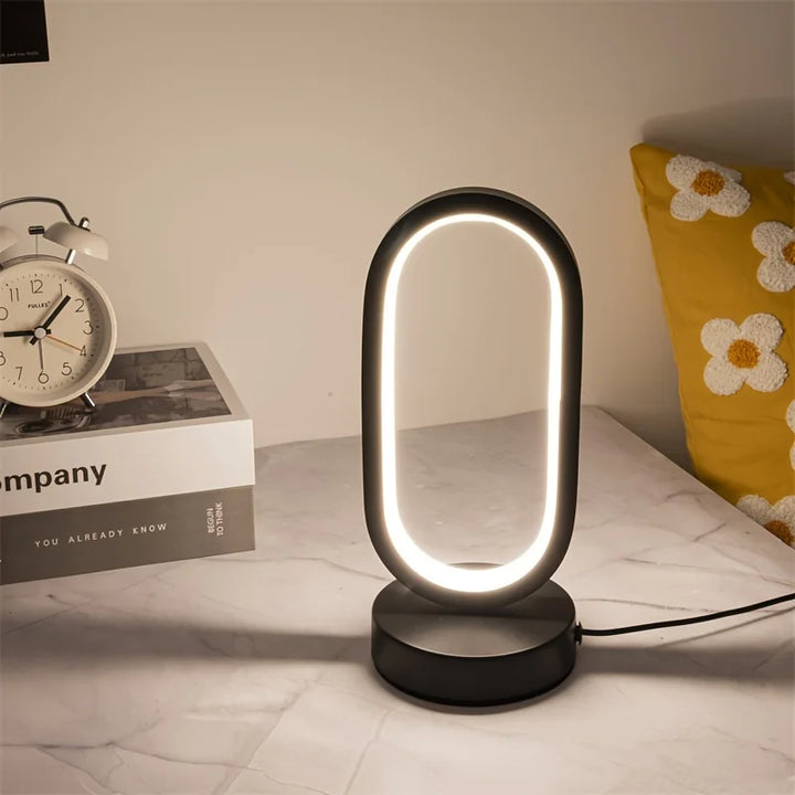 | Nowoczesna lampka biurkowa LED w kształcie litery U