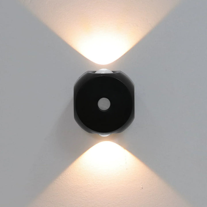 Ładowana Lampa Nocna Inteligentna z Czujnikiem Ruchu Lampa Ścienna do Sypialni Wejścia Schodów Korytarza LED