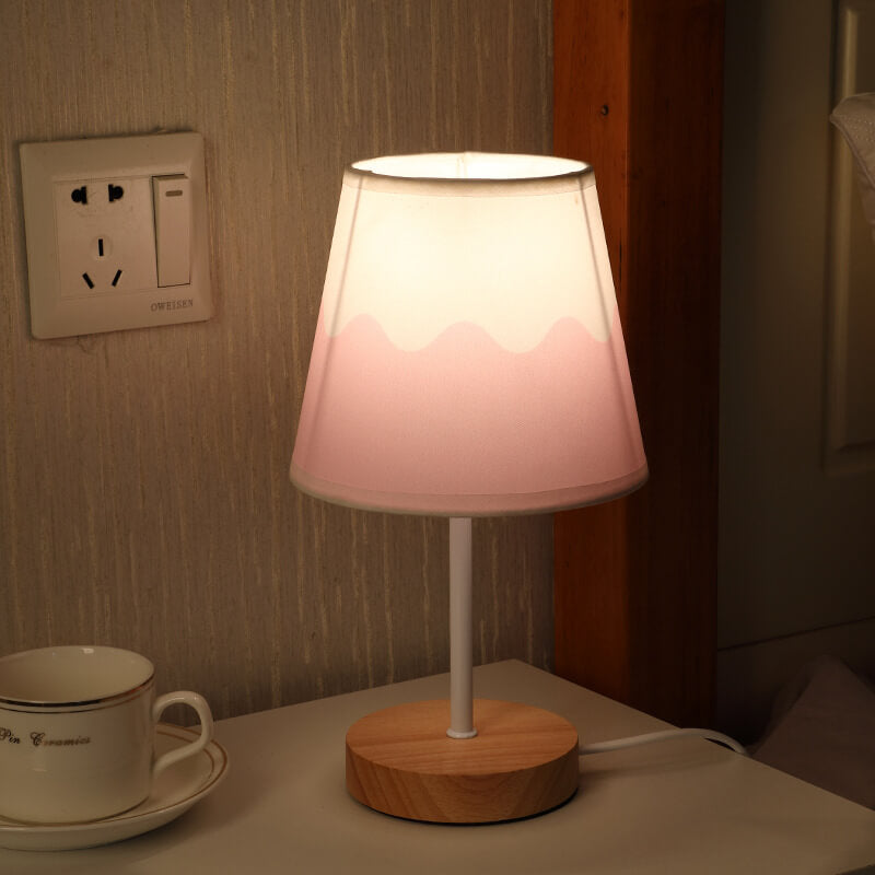 Nordycka Vintage Lampa Stołowa z Tkaniny i Litego Drewna LED