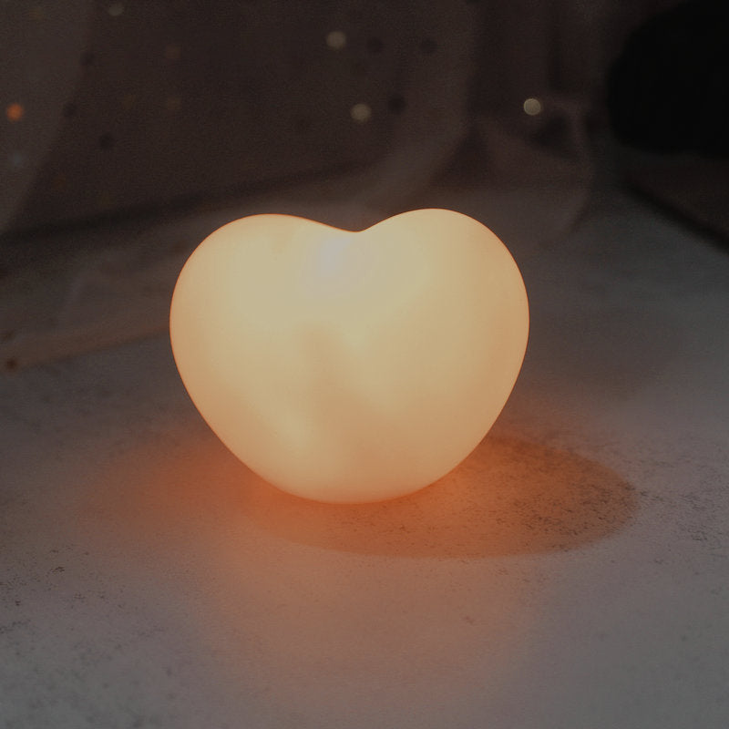 LuvSphere Silikonowa Lampka LED na Noc | W Kształcie Serca | Lampa Stołowa | Ciepłe Światło Nastrojowe | Dekoracyjna